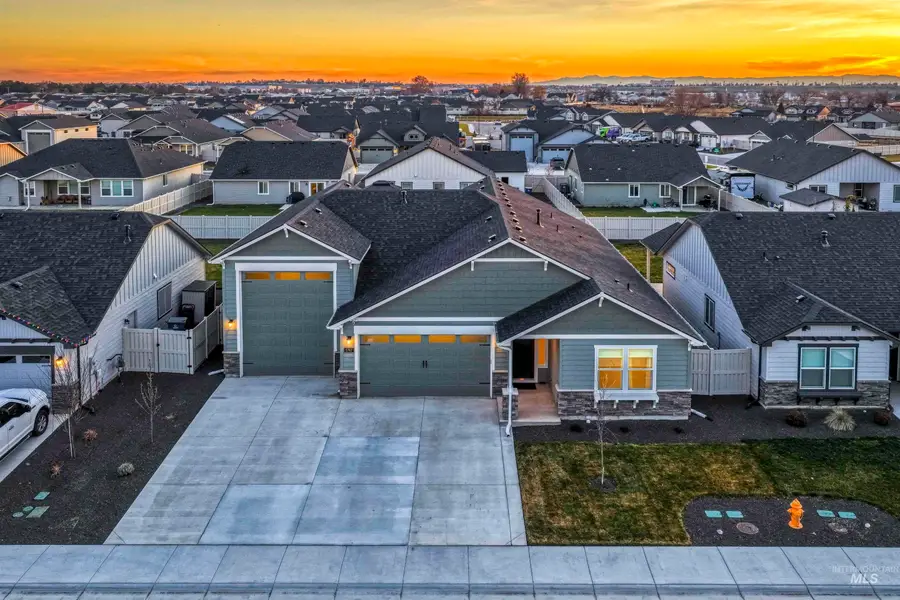 5767 E Garby Street, Nampa, ID 83687 - Image #2