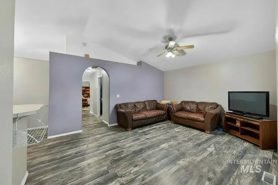 2601 N Snow Goose Way, Meridian, ID 83646 - Image #2