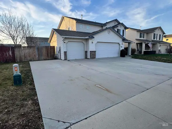 19613 Commonwealth Ave, Caldwell, ID 83605