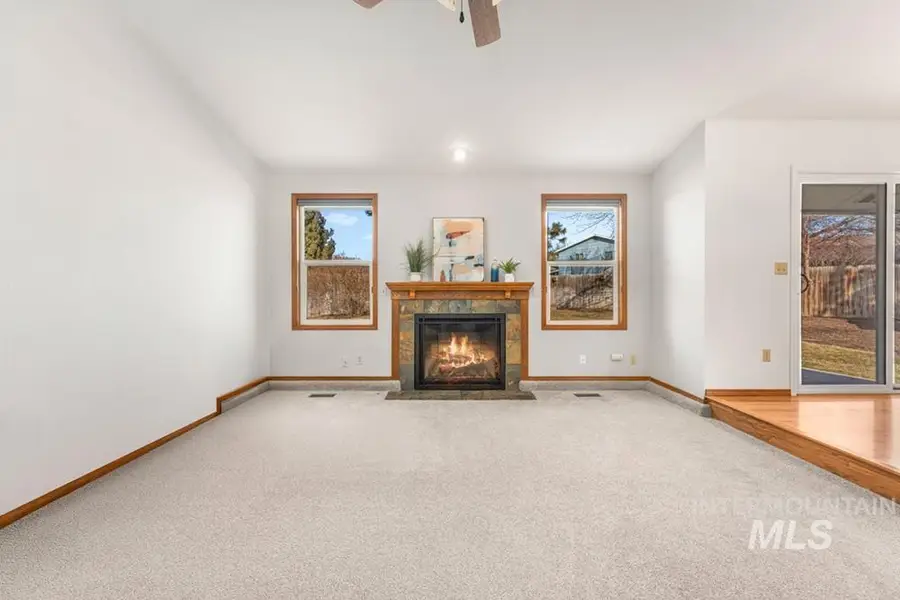 7202 W Mojave Dr, Boise, ID 83709 - Image #2