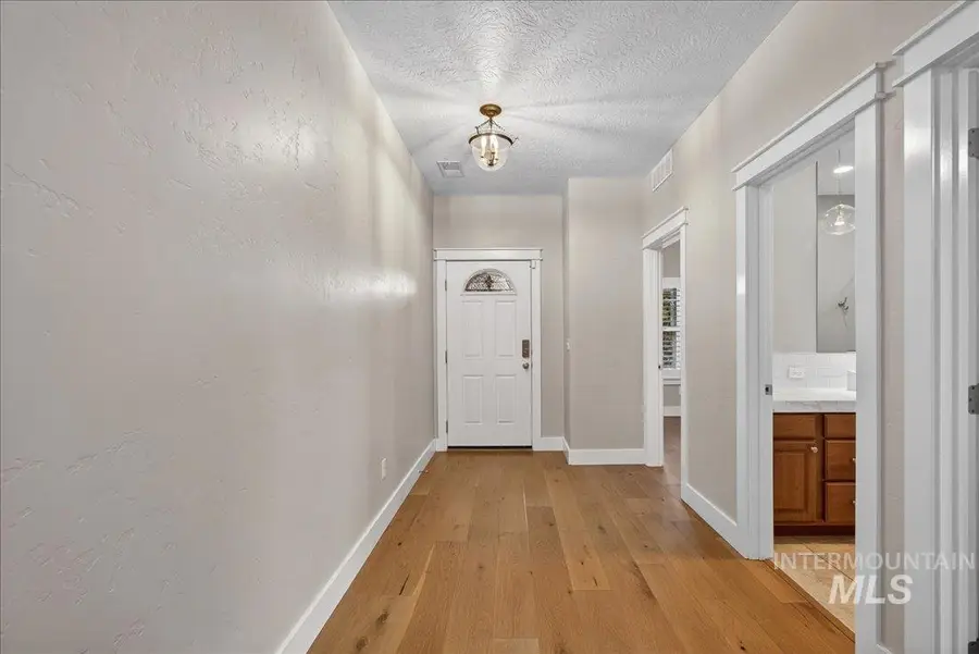 782 N Pringlewood, Star, ID 83669 - Image #2