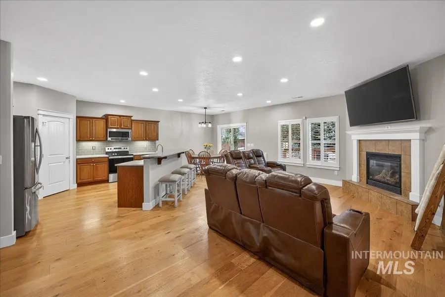 782 N Pringlewood, Star, ID 83669 - Image #3