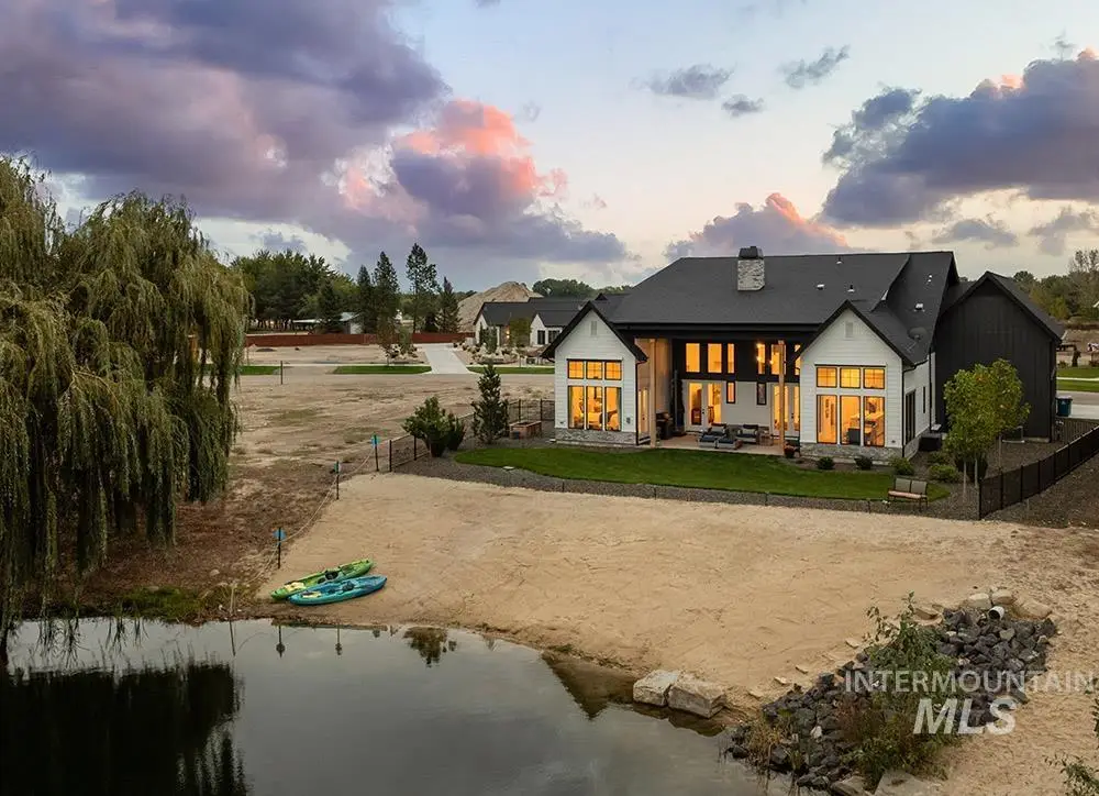 6284 Salmon Falls, Star, ID 83669 - Image #1