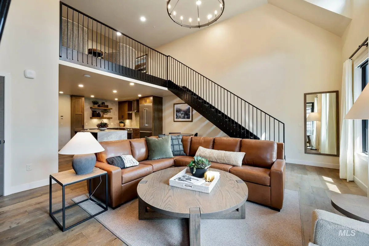 700 Village Drive #402, Donnelly, ID 83615 - Image #1