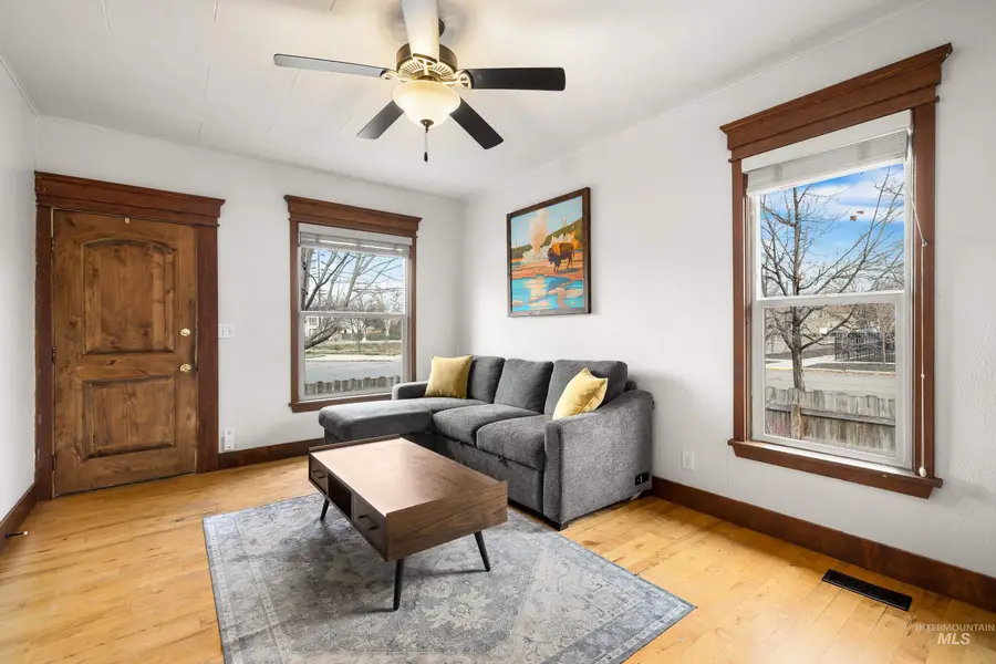 218 N 19th St, Boise, ID 83702 - Image #3