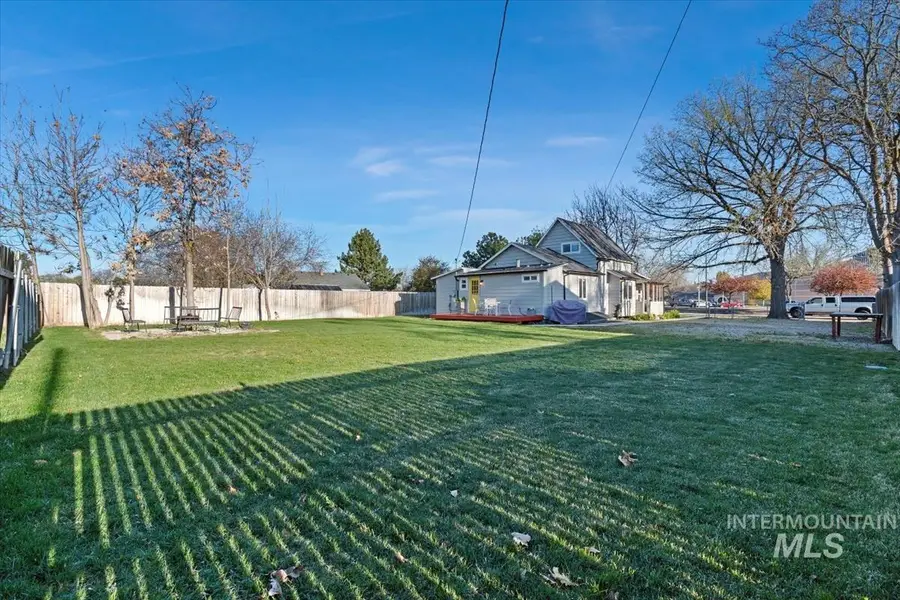 1916 E Oak St., Caldwell, ID 83605 - #3