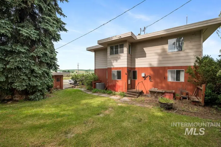 409 N Parkway, Uniontown, WA 99179 - Image #2