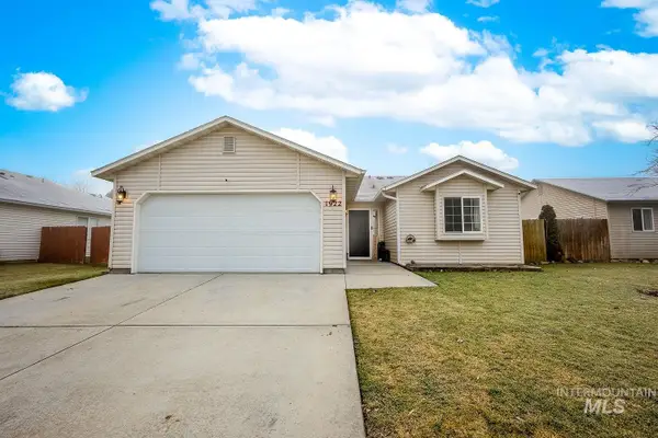 1922 Hasbrook St, Caldwell, ID 83607