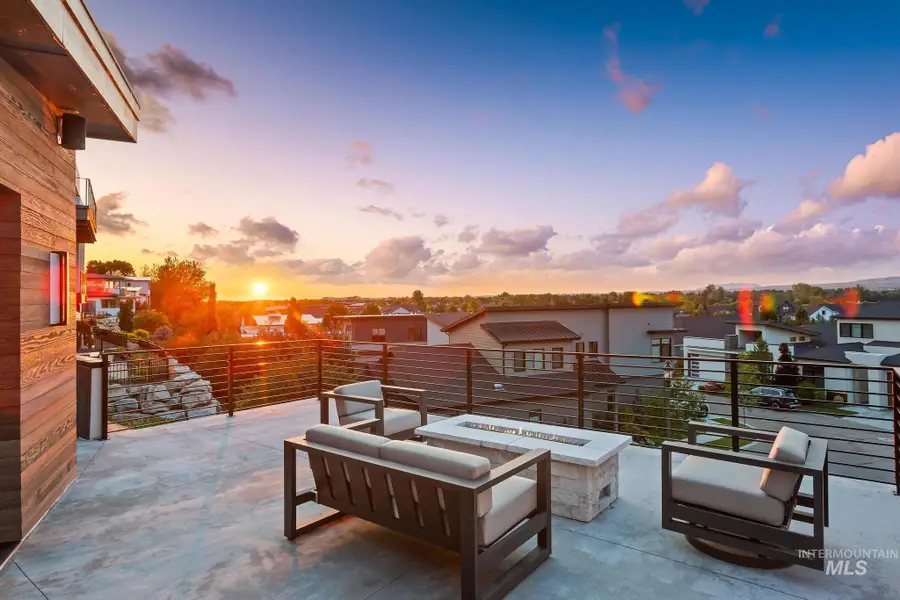 885 E Joplin Lane, Eagle, ID 83616 - Image #2