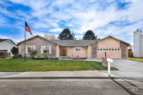 613 W Bridger Ave, Nampa, ID 83651