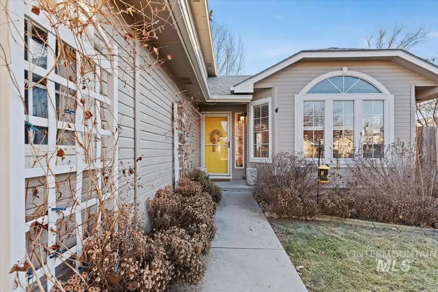 2652 N Bobcat Way, Meridian, ID 83646 - Image #2