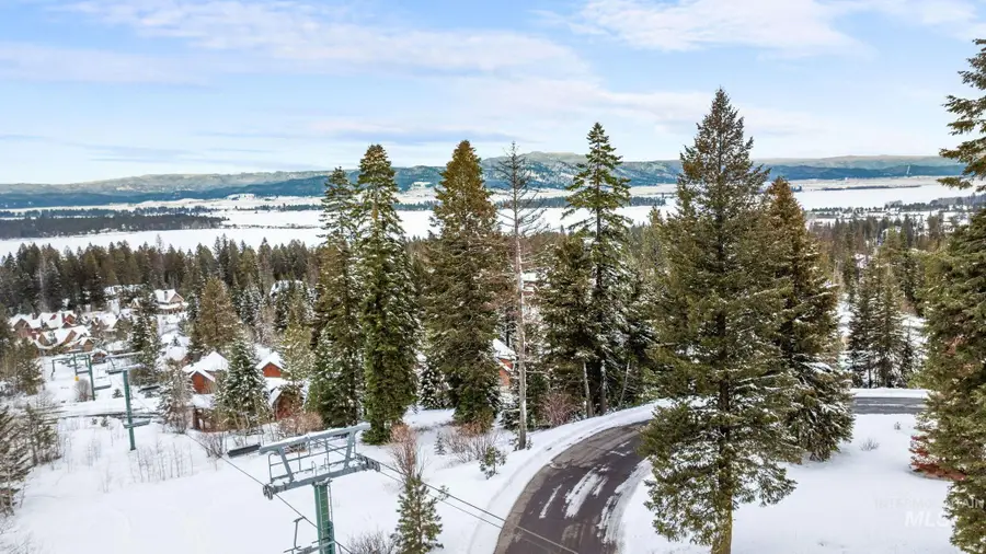 484 Whitewater Drive, Donnelly, ID 83615 - #2