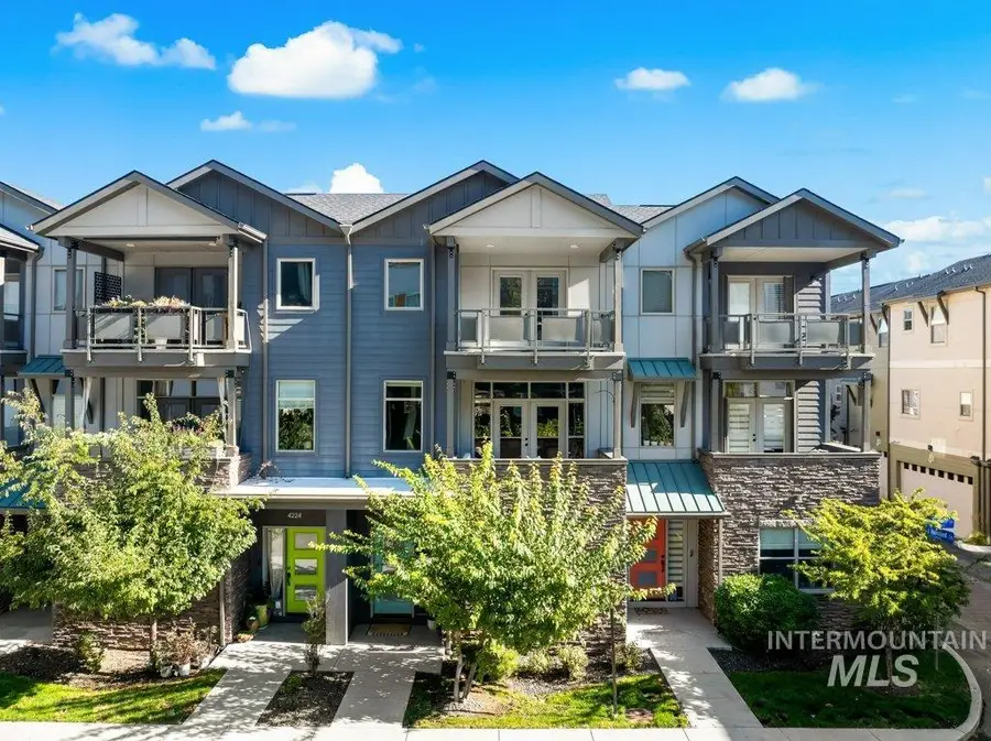 4218 N Freeride Ln, Garden City, ID 83714 - Image #2