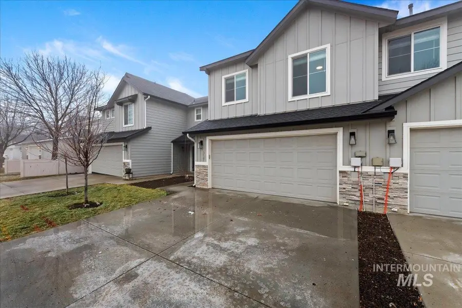 957 W Apple Pine St, Meridian, ID 83646 - Image #3