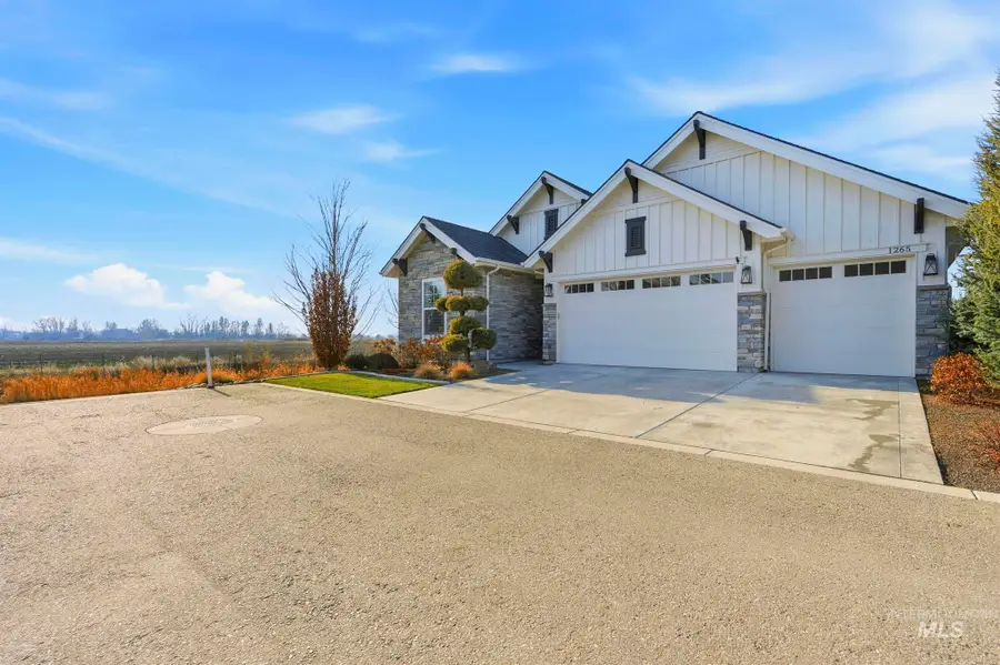 1265 N Diadora Ave, Eagle, ID 83616 - Image #2