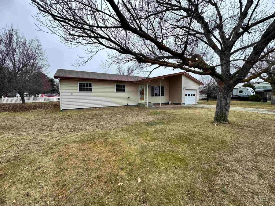 606 4th St, Fruitland, ID 83619 - Image #3