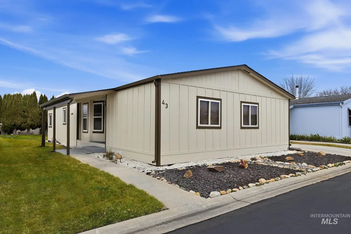1907 W Flamingo Ave Unit 43 #UNIT 43, Nampa, ID 83651 - Image #1
