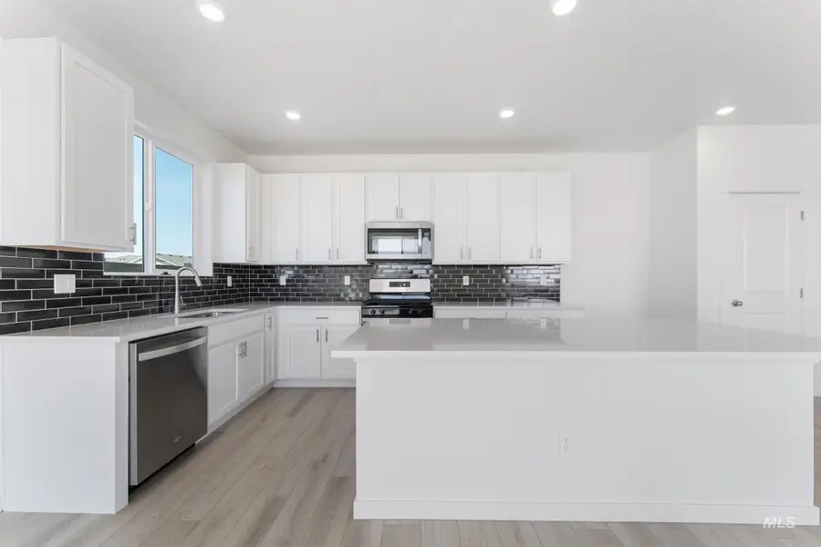 373 W Lyra St, Meridian, ID 83642 - Image #3