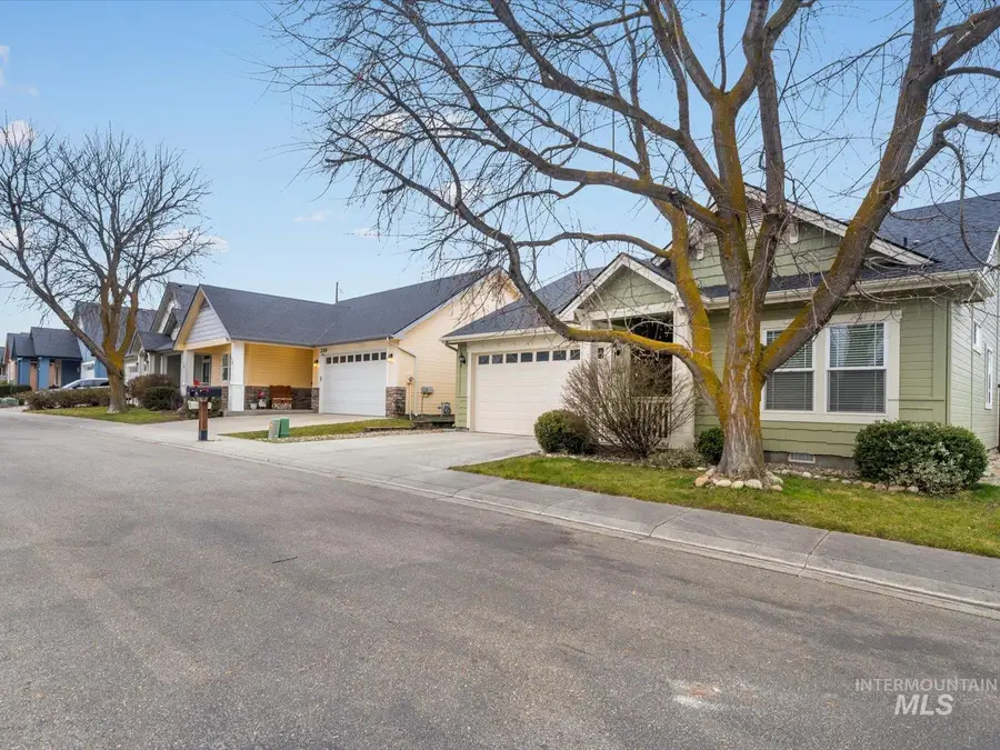 2333 N Eagle Creek, Eagle, ID 83616 - Image #3