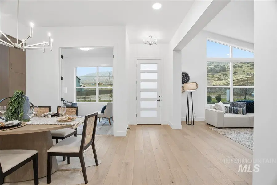 11677 N Rabbitbrush Way, Boise, ID 83714 - Image #3