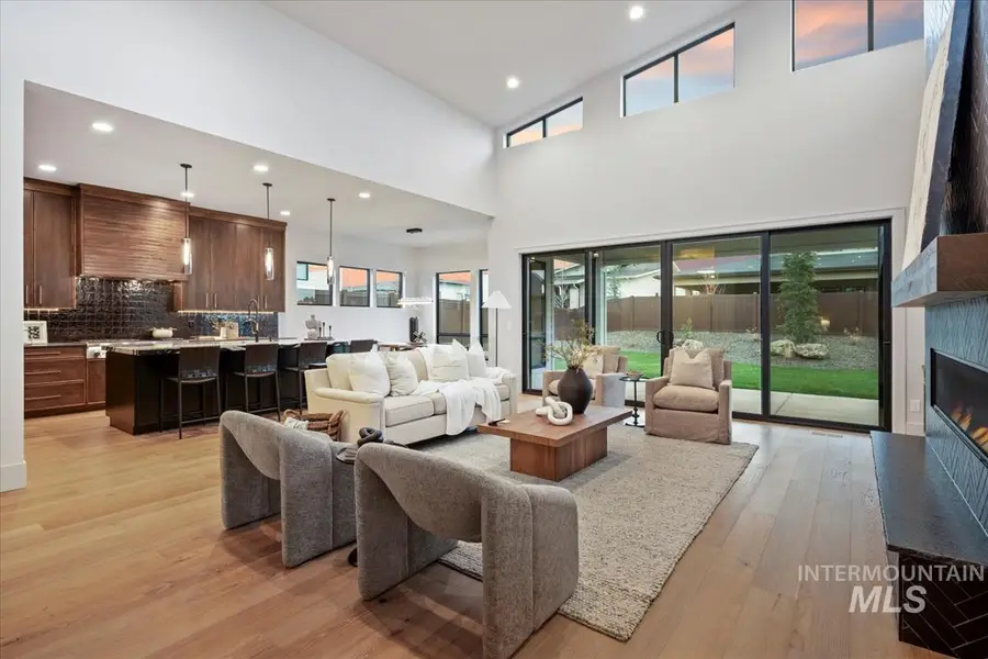 9967 W Bouvardia St, Star, ID 83669 - Image #2