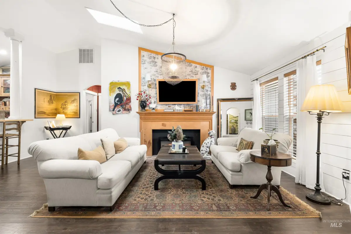 1001 Homestead Dr, Emmett, ID 83617 - Image #1