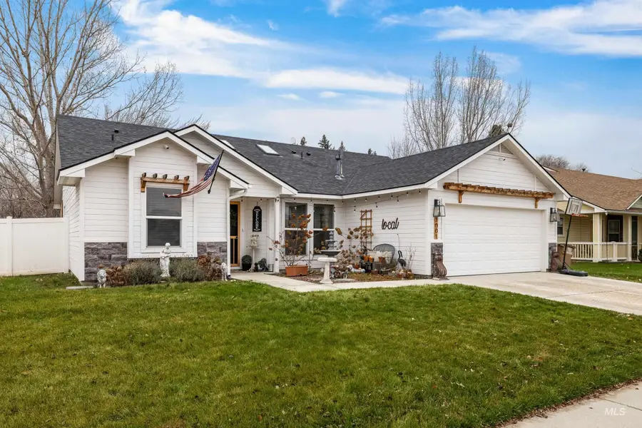 1001 Homestead Dr, Emmett, ID 83617 - Image #3