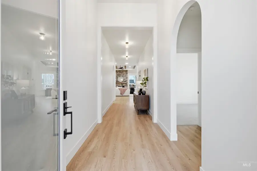 495 W Millstone St, Middleton, ID 83644 - Image #2