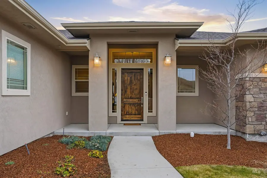 2272 W Winter Camp Dr, Boise, ID 83703 - Image #3