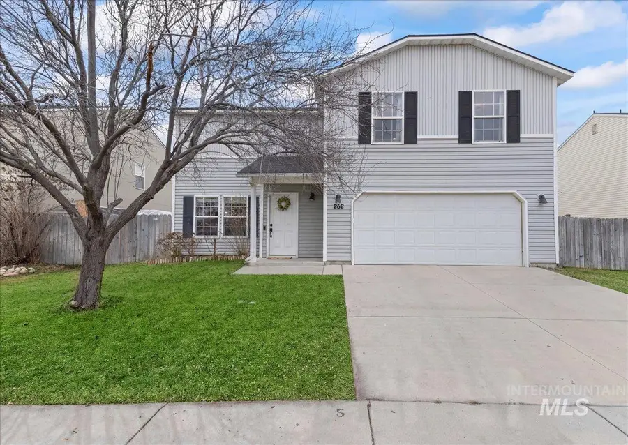 262 E Willowcreek Dr, Middleton, ID 83644 - Image #2