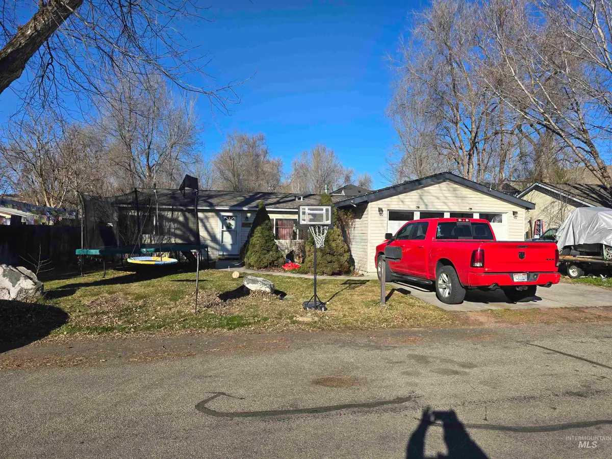 3166 Bellomy, Boise, ID 83703 - Image #1