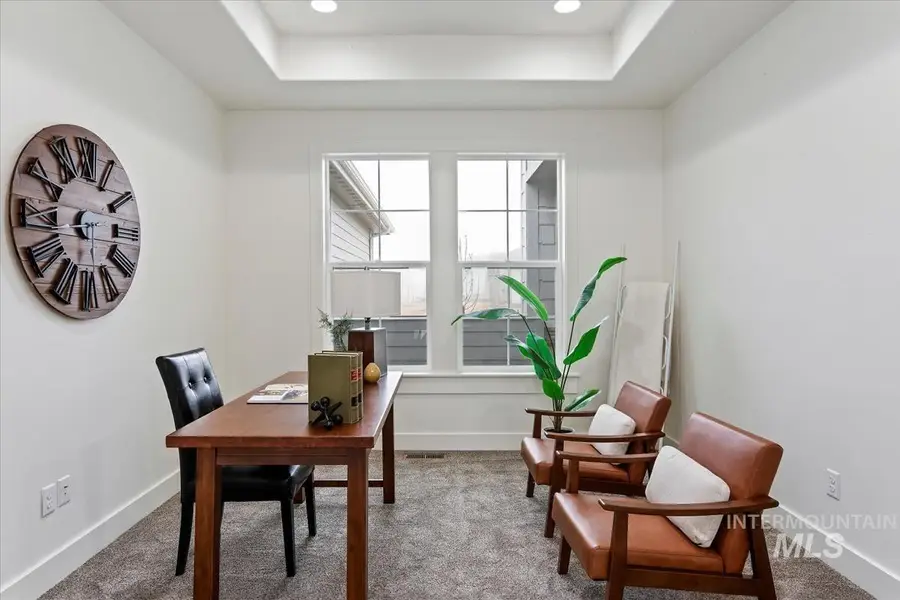 9953 S Peregrine Falcon Ave, Nampa, ID 83686 - Image #2