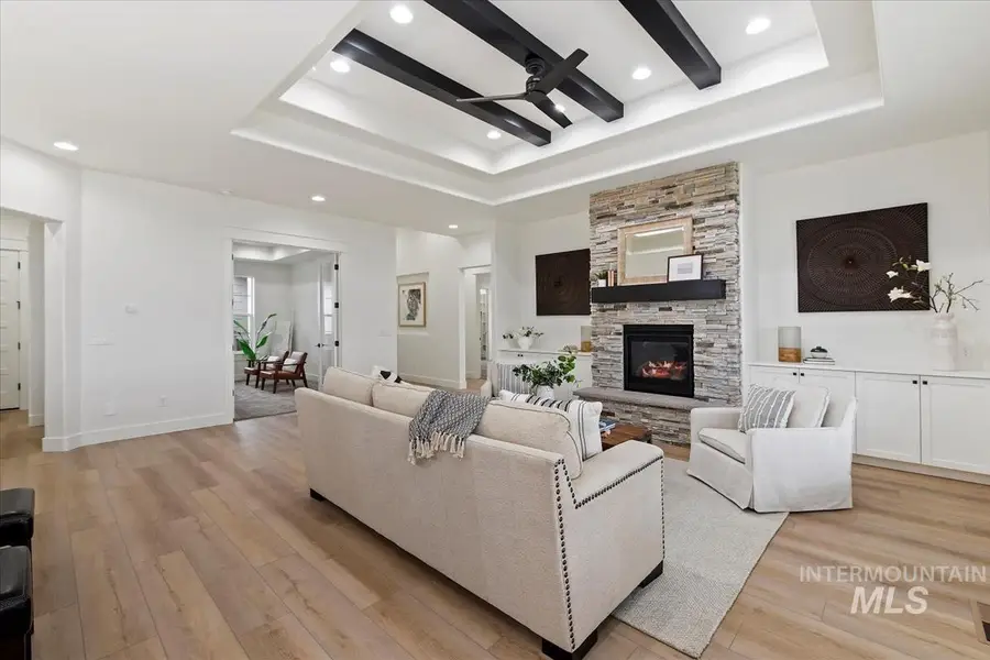 9953 S Peregrine Falcon Ave, Nampa, ID 83686 - Image #3