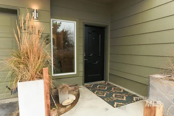 4756 Bitterbrush, Boise, ID 83703