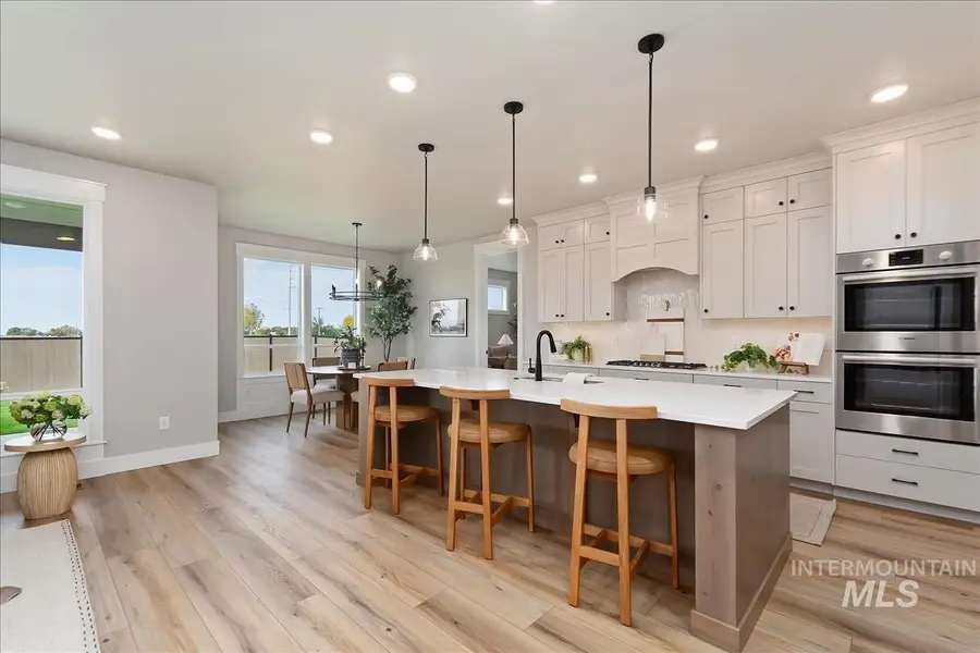 4700 N Alameda Creek Ave, Meridian, ID 83646 - Image #3