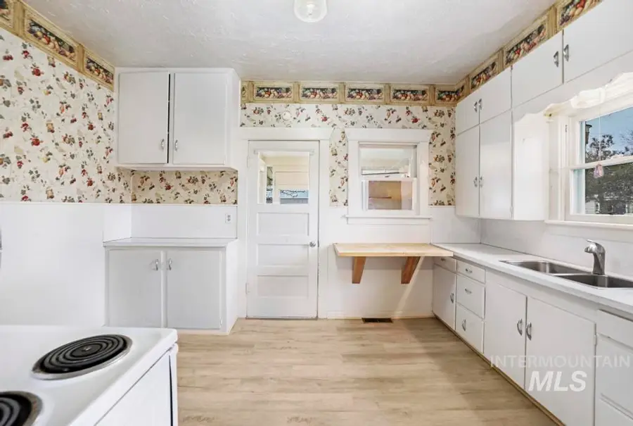 504 5th Ave E, Twin Falls, ID 83301 - Image #3