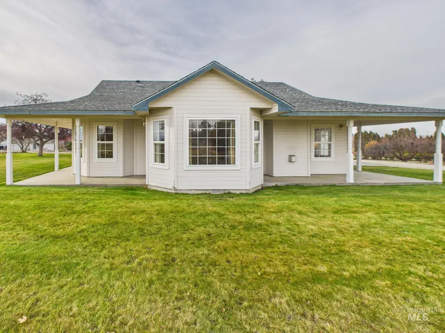 425 W Central Rd, Emmett, ID 83617 - Image #2