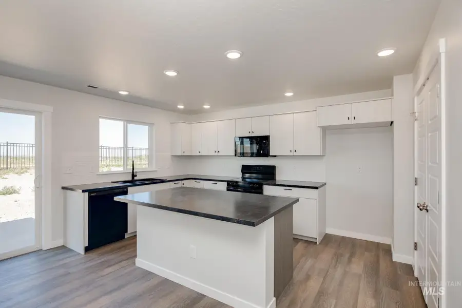 18447 N Sweet William Ave, Nampa, ID 83687 - Image #3