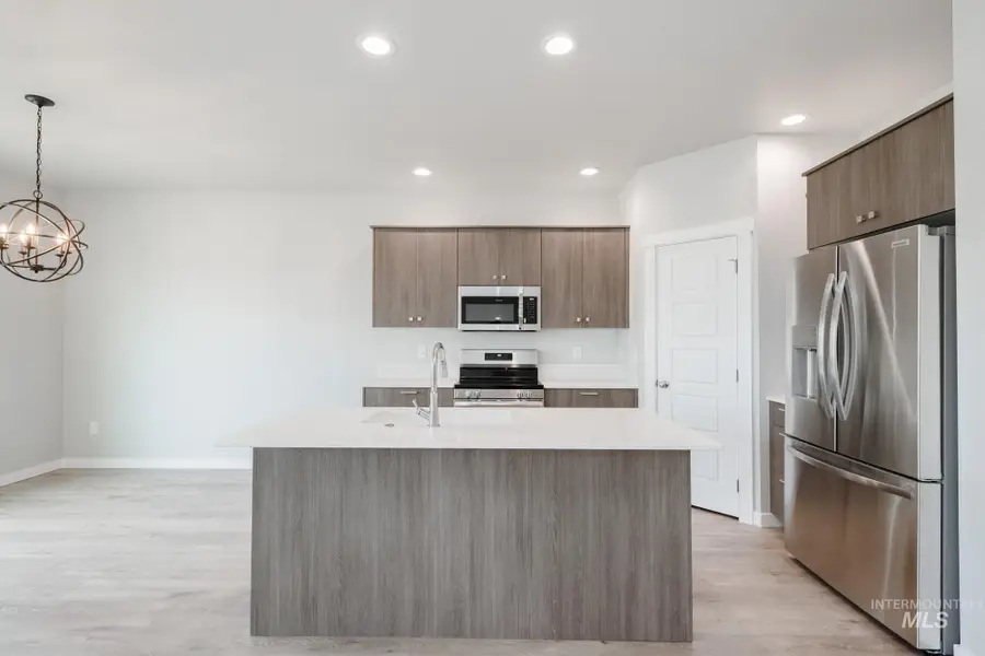 17606 N Boone Peak Ave, Nampa, ID 83687 - Image #3