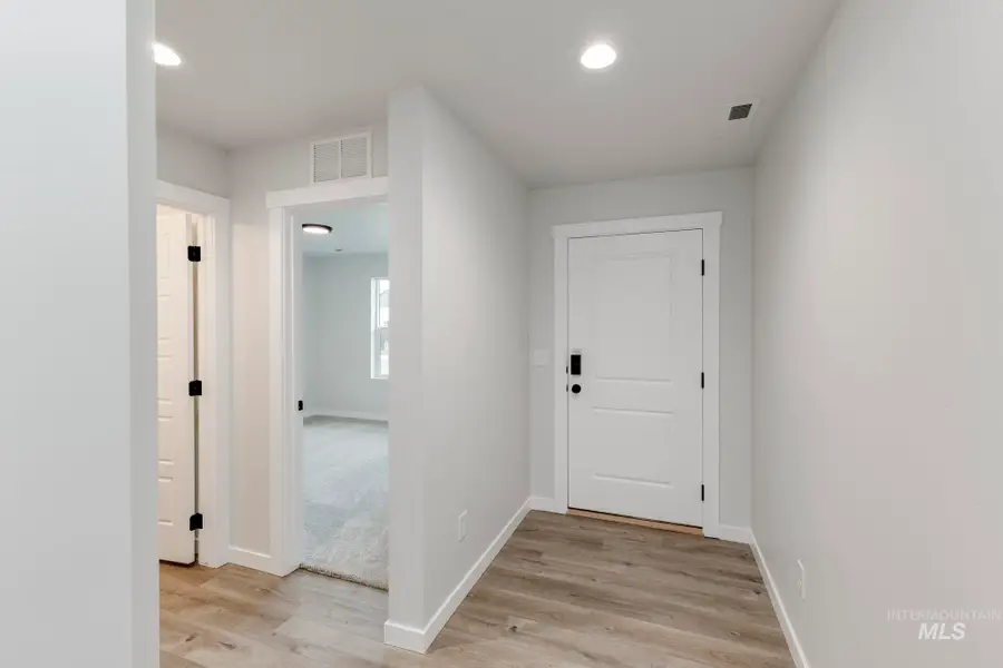 3154 E Mossy Creek Dr, Kuna, ID 83634 - Image #2