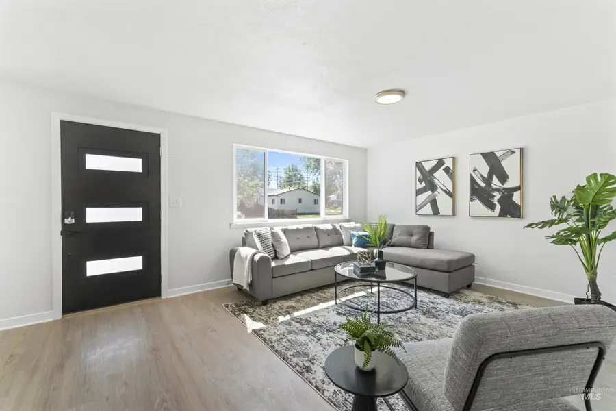 2211 N 34th, Boise, ID 83703 - Image #2