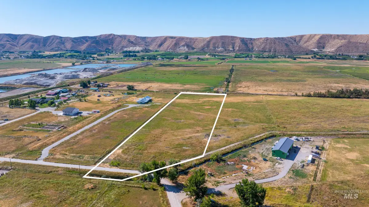 3345 Kings Ln, Emmett, ID 83617 - Image #1
