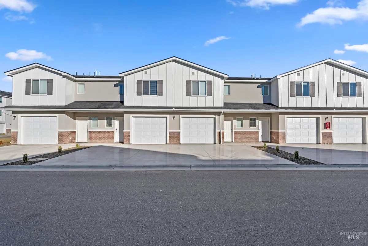 5664 E Surfers Point Lane, Nampa, ID 83687 - Image #1