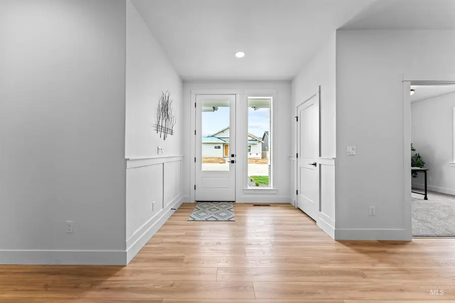 9943 W Sunberry Ct, Star, ID 83669 - Image #3