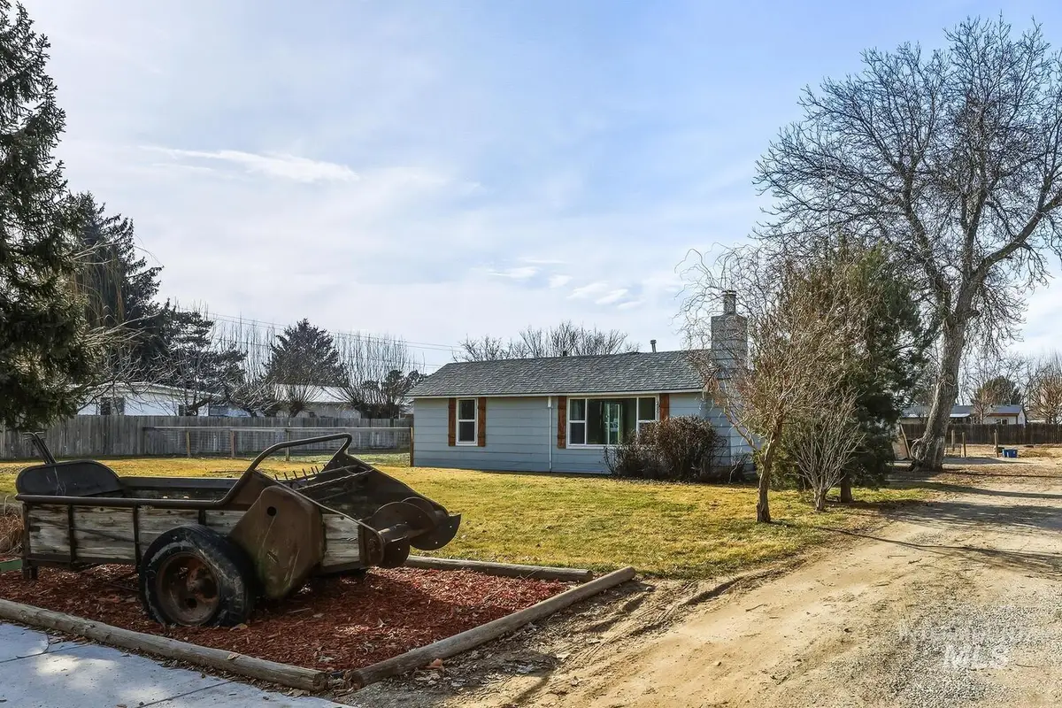 20871 Academy Road, Greenleaf, ID 83626 - Image #1