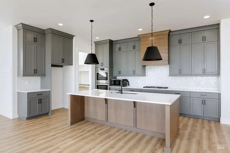 21870 Appaloosa Ave, Star, ID 83669 - #3