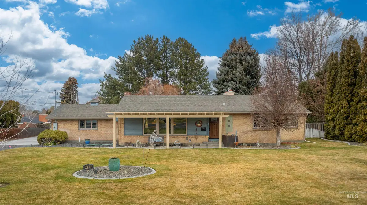 2111 Addison Ave E, Twin Falls, ID 83301 - Image #1