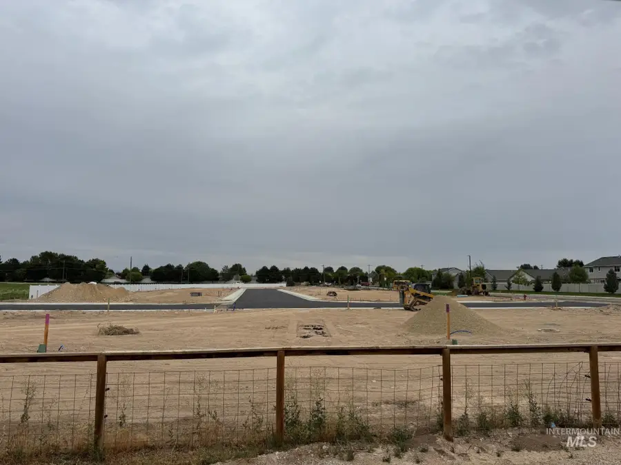 89 W Allspice Court, Kuna, ID 83634 - Image #2