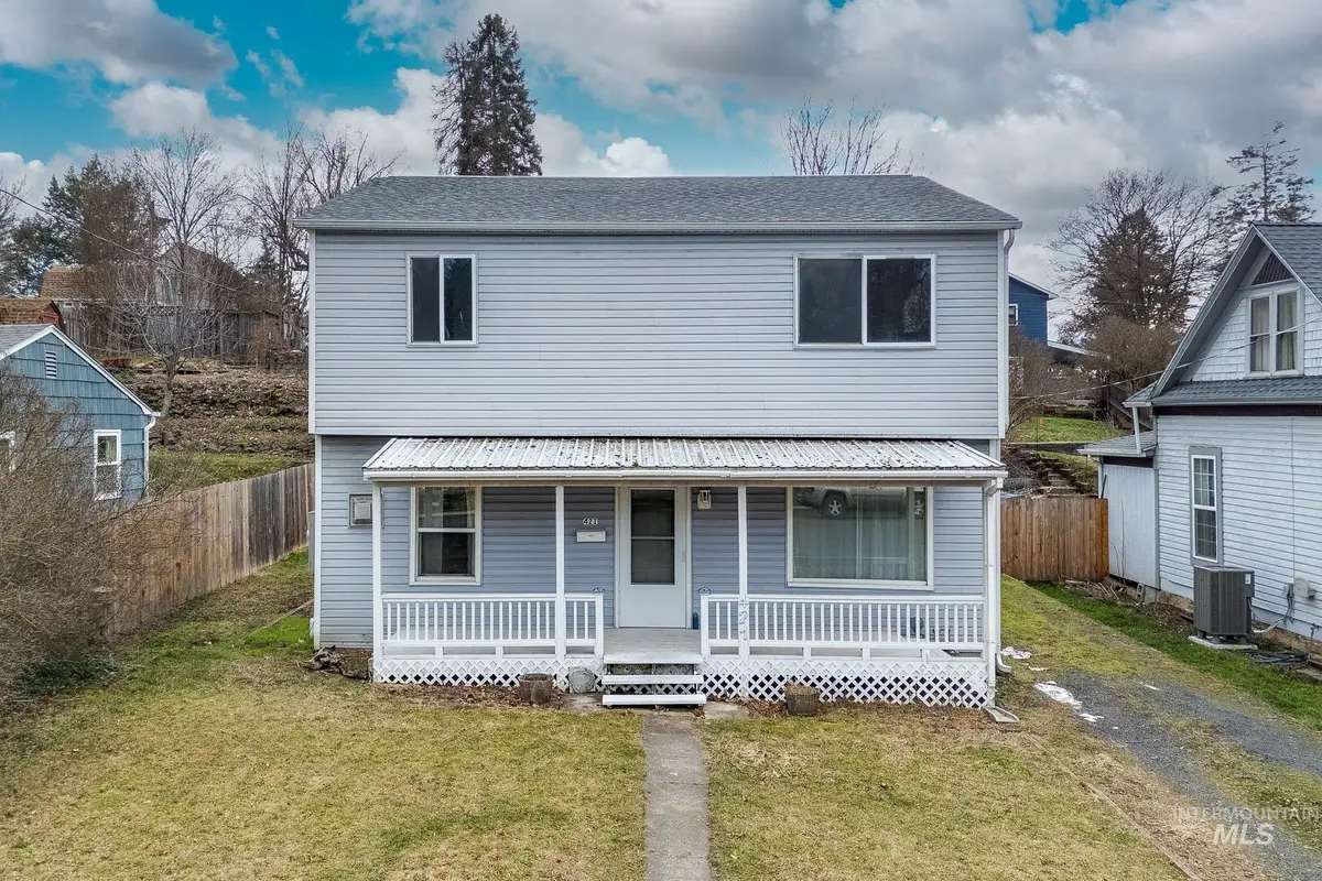 421 E 8th, Moscow, ID 83843 - Image #1