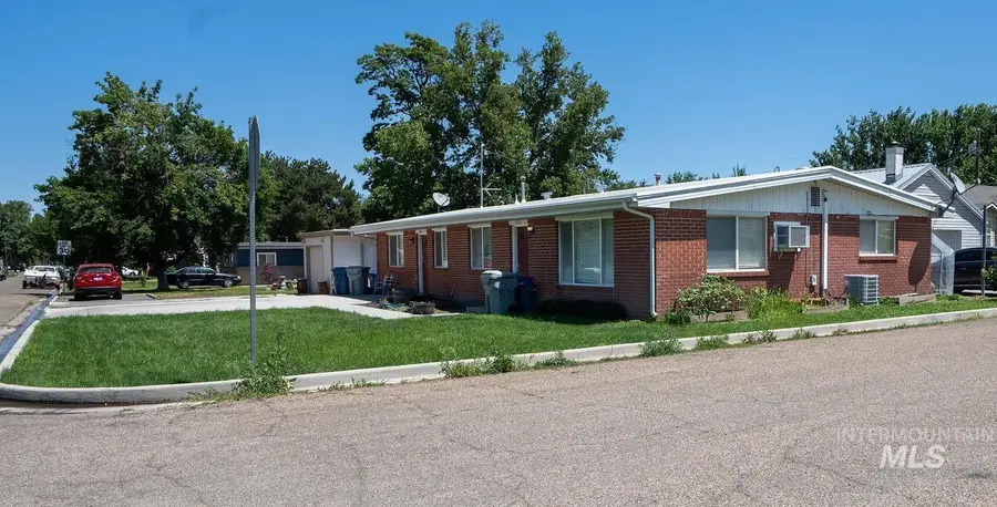 3121 & 3125 College Ave, Caldwell, ID 83605 - Image #3